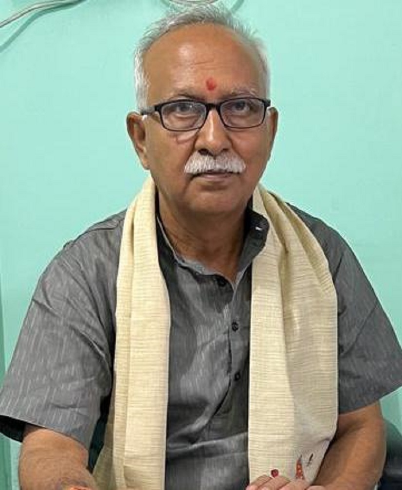 श्री जयदेव मिश्र (कोषाध्यक्ष)